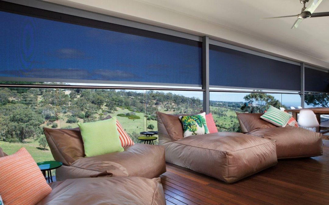 How Outdoor Cafe Blinds Melbourne Can Help Attract More Customers
